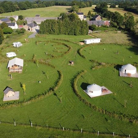 Camping A La Ferme - Hebergements Insolites Cerisy-la-Foret Eksteriør bilde