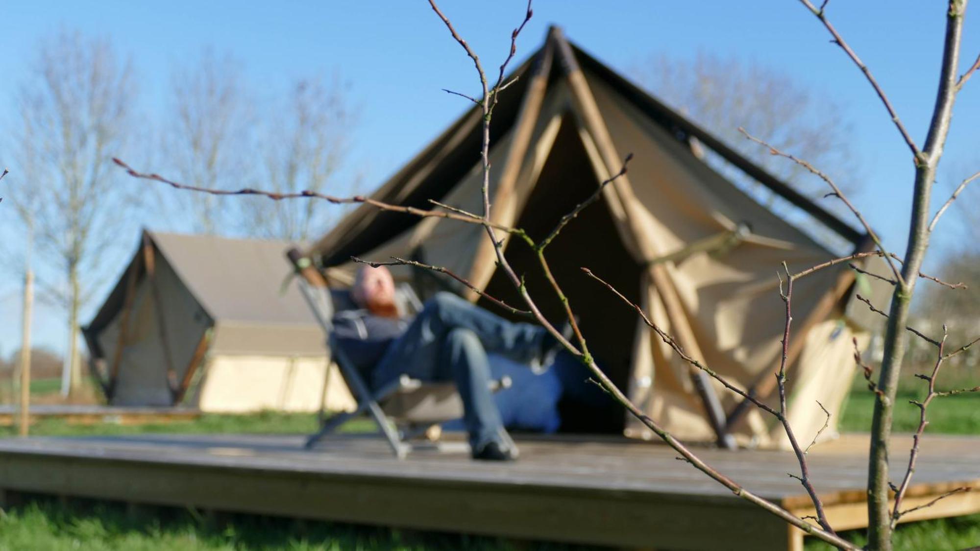 Camping A La Ferme - Hebergements Insolites Cerisy-la-Foret Eksteriør bilde
